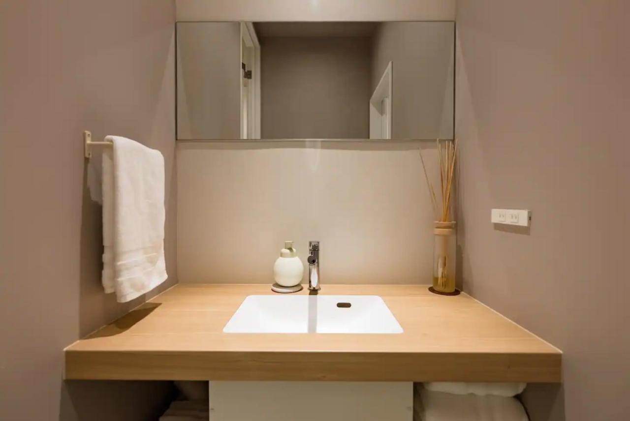 8B Hotel -Osaka Nishikujo Apartment- Екстер'єр фото