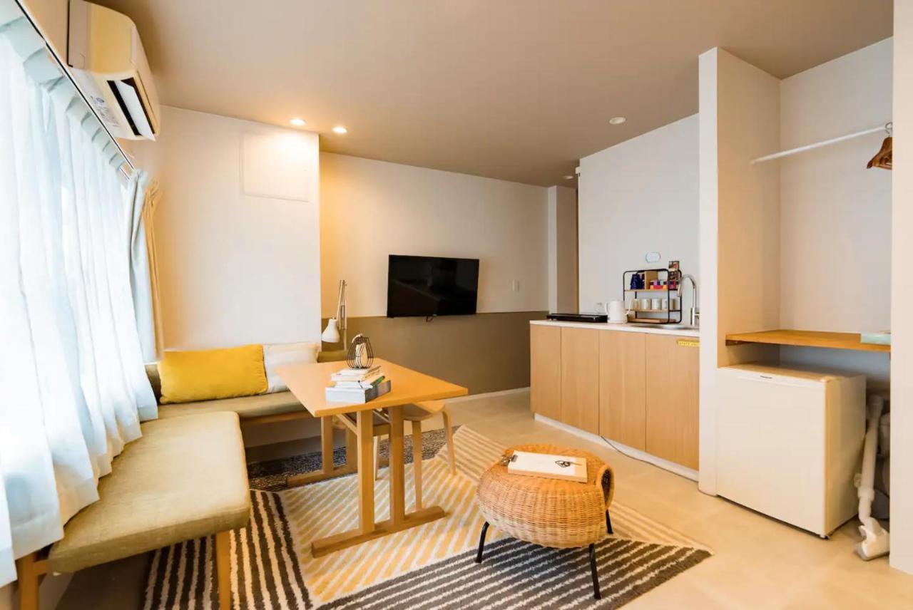 8B Hotel -Osaka Nishikujo Apartment- Екстер'єр фото