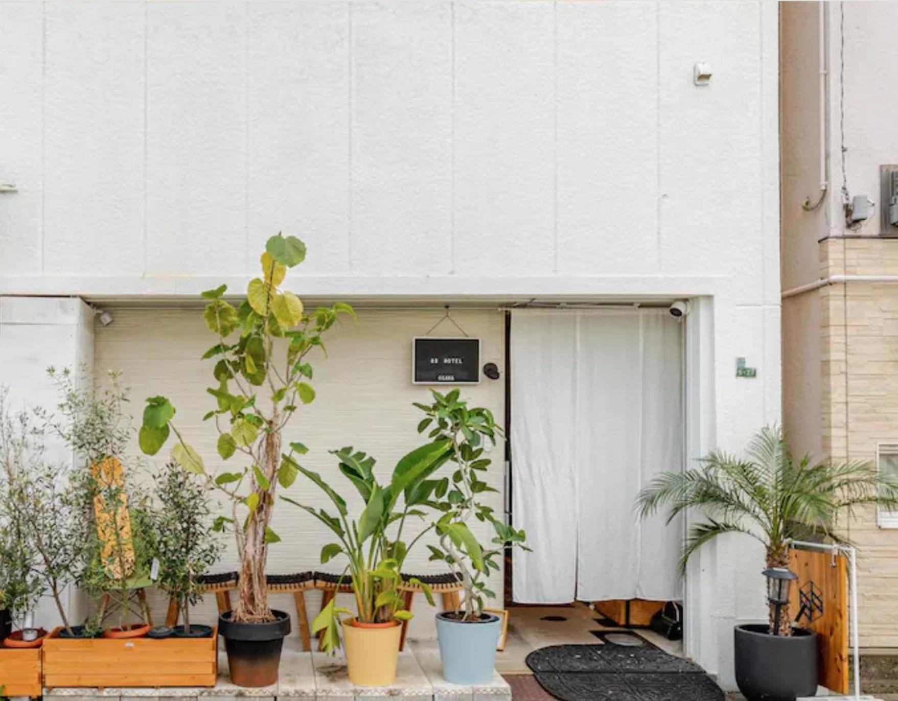 8B Hotel -Osaka Nishikujo Apartment- Екстер'єр фото